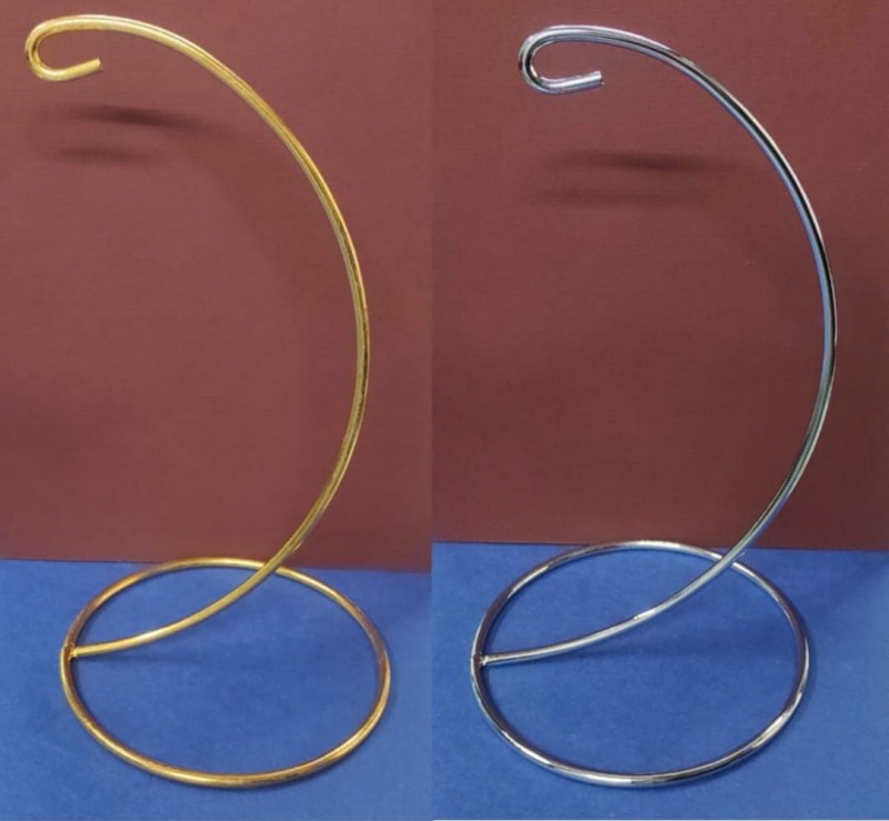 62282c5794e4b_1234_1464 9 inch Hanging Metal Stand - Image 1